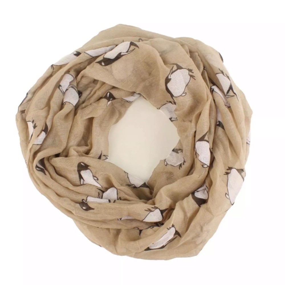 Cute penguin print scarf